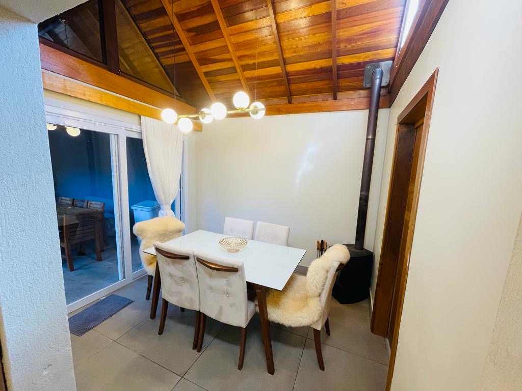 Linda casa no Bairro Vila Suzana em Canela